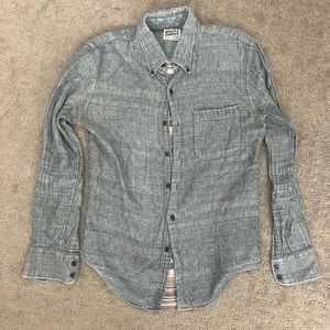 Naked & Famous denim shirt, men’s small. Very soft.